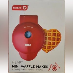 Dash Heart Red Mini Waffle Maker Valentine’s Wedding 350 watt